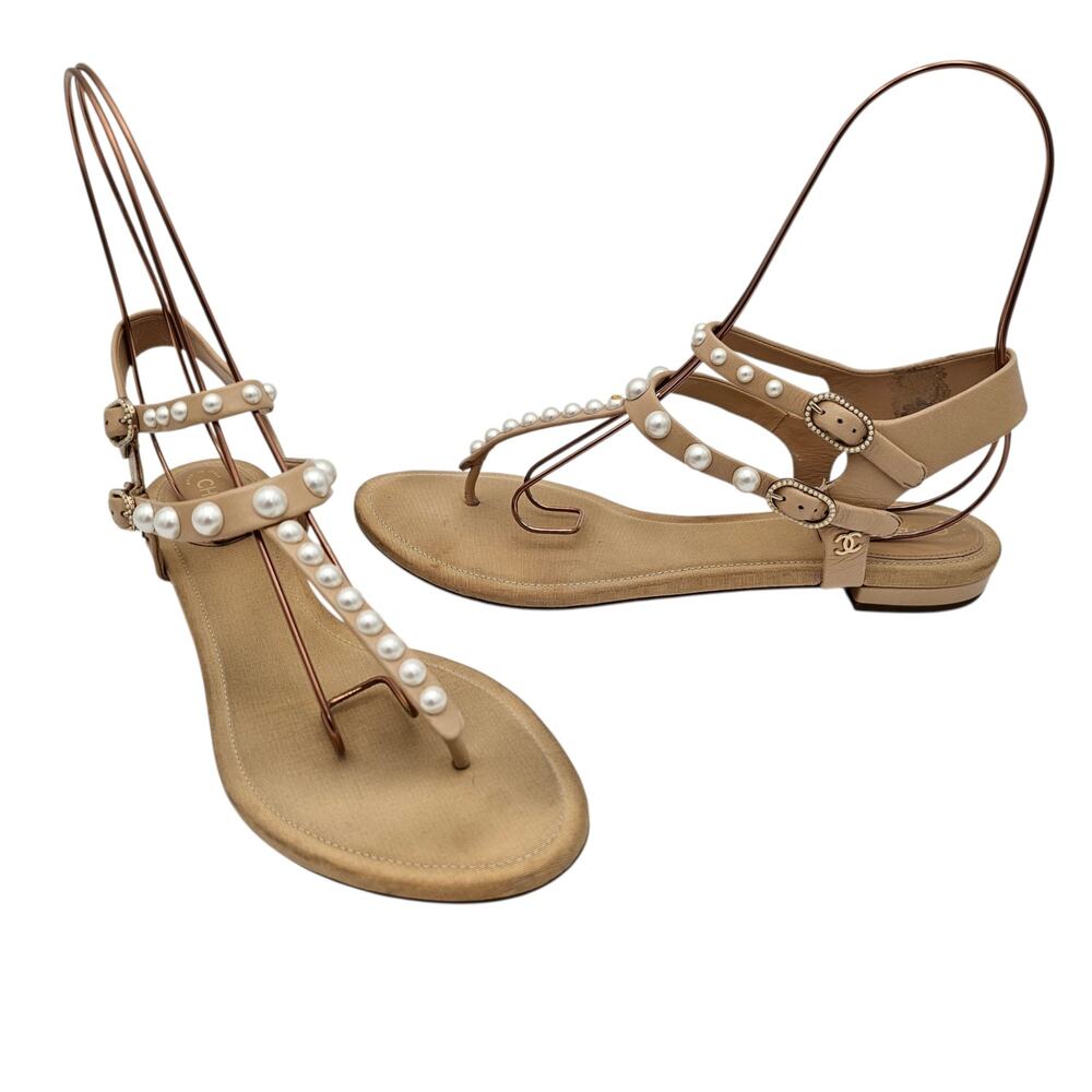 Chanel CC Pearl Flat T Strap Thong Sandal Beige Tan Leather Size 39.5 C US 8.5 9 - Picture 6 of 13